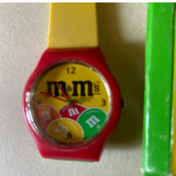 1993 collectible M&M Watch-FINAL - Picture 2 of 6